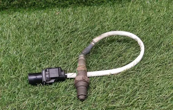 Ford Fiesta Lambda probe sensor 8A5A9Y460G 0258017453
