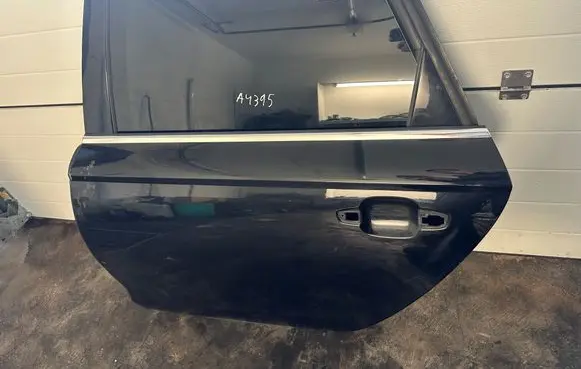 Rear door