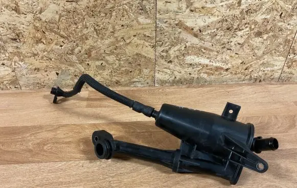Opel Insignia A Oil breather separator 55567249 565581915