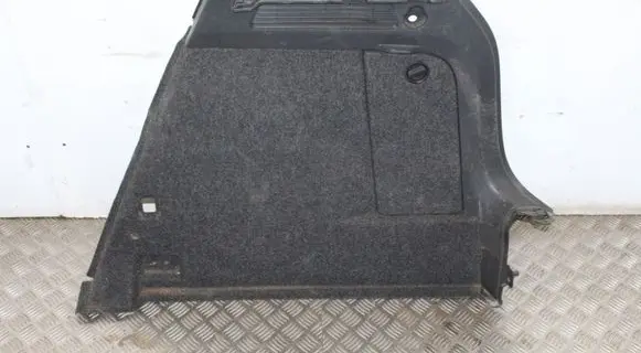 Volkswagen Tiguan Trunk/boot side trim panel 5N0867428R