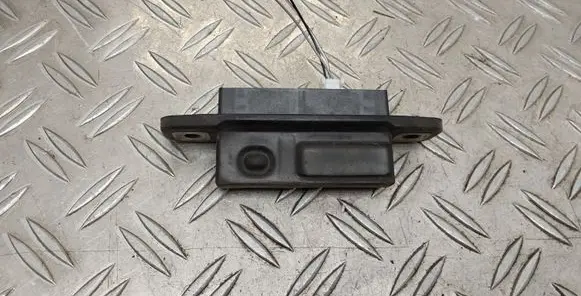 Tailgate opening switch