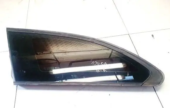 Peugeot 508 Rear side window dot39as2m34