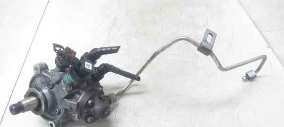 Land Rover Range Rover Evoque L538 Fuel injection high pressure pump 0445010706