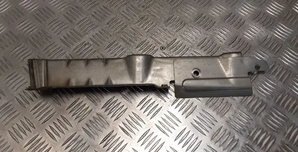Subaru B9 Tribeca Fender mounting bracket