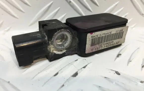 Ford Mondeo Mk III Airbag deployment crash/impact sensor 1S7T14B342AF
