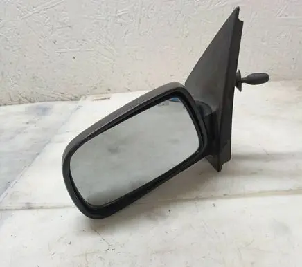 Toyota Yaris Manual wing mirror E13020399 E13010399 8278