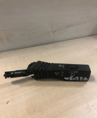 Opel Vectra C Wiper switch 09180811