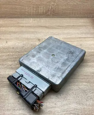 Ford Focus Engine control unit/module ECU 98AB12A650CCG E9AF14A624AA TAGS