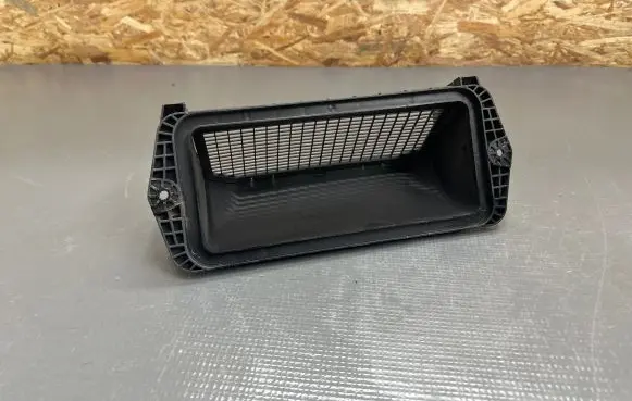 Porsche Panamera (971) Intercooler air guide/duct channel 971815129D