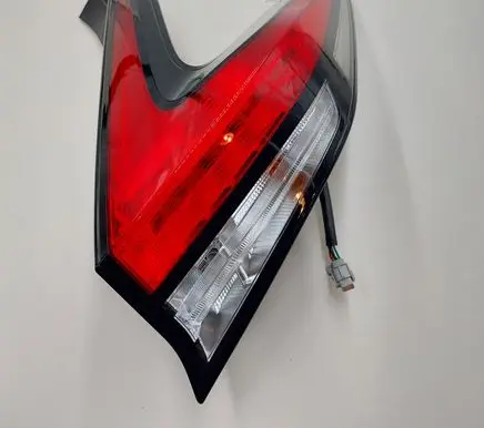 Nissan Leaf II (ZE1) Rear/tail lights 265505SH0A