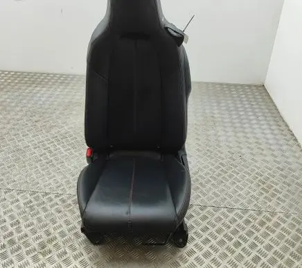Mazda MX-5 ND Front driver seat N24788680 NA1V88A50A