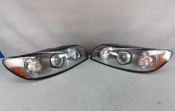 Volvo V50 Headlights/headlamps set 103419012599