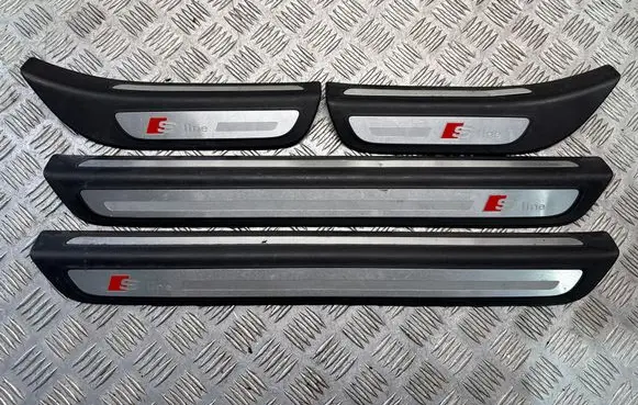 Audi Q5 SQ5 8R sill trim set (inner) 8R0853374 8R0853373 8R0853375