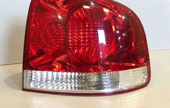 Volkswagen Touareg I Rear/tail lights 7L6945096K