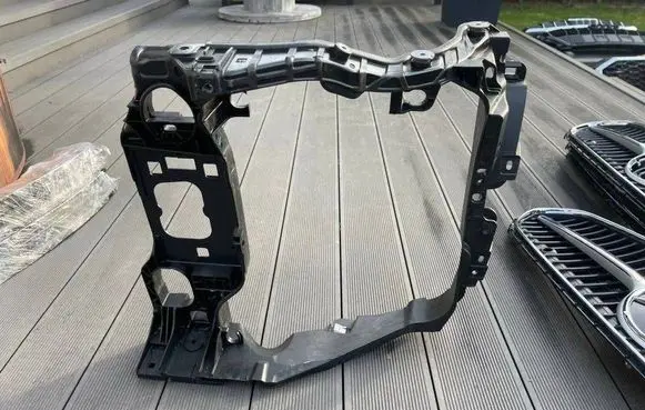 Porsche Macan (95B) Side radiator support slam panel 95B805295