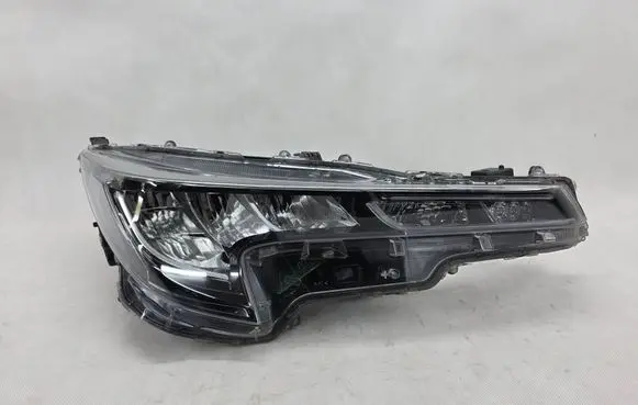 Toyota Corolla E210 E21 Headlight/headlamp 8111002S60