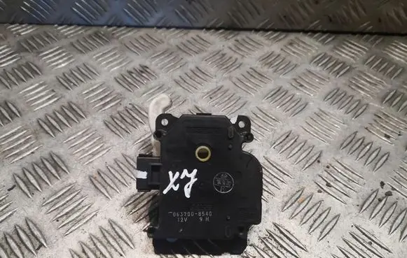 Jaguar XJ X350 Intake manifold valve actuator/motor 0637008540