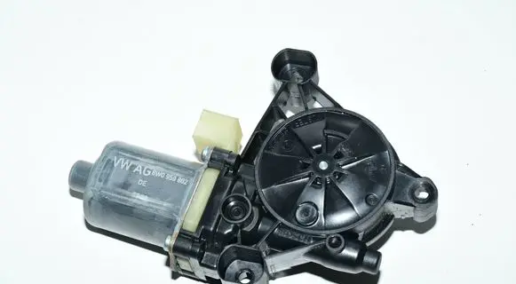 Volkswagen Crafter Front door window regulator motor 8W0959802