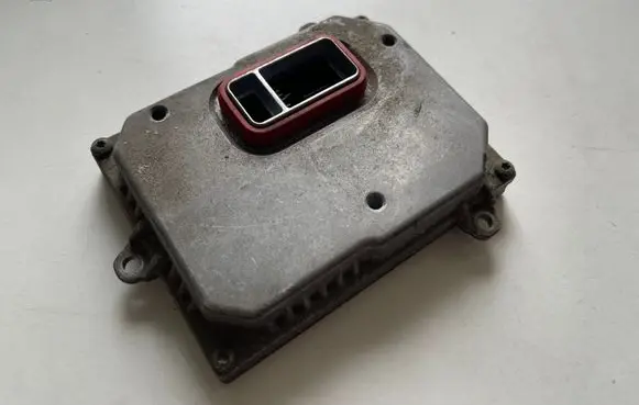 Audi A4 S4 B7 8E 8H Headlight ballast module Xenon 1307329115 8E0907391B