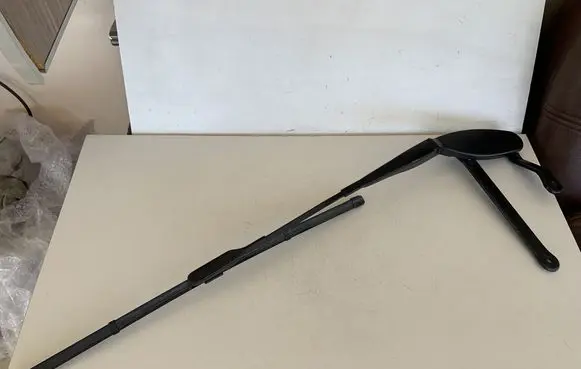 Mercedes-Benz C W205 Front wiper blade arm A2058200244 A2058240119