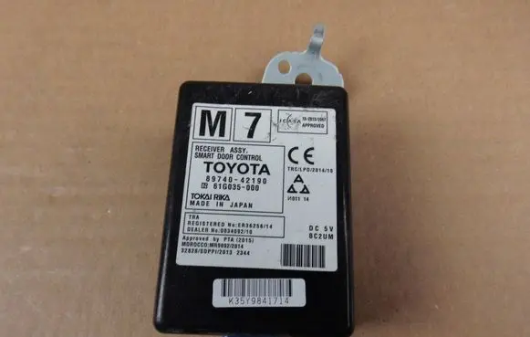 Toyota RAV 4 (XA40) Other control units/modules 8974042190