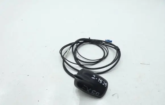 Seat Exeo (3R) Aerial GPS antenna 8P4035503E