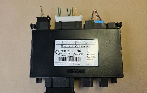 Mercedes-Benz GL X164 Seat control module A1648703726 1648703726
