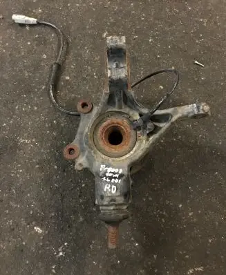 Peugeot 5008 Front wheel hub 1606630980