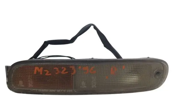 Mazda 323 Front indicator light 21061703