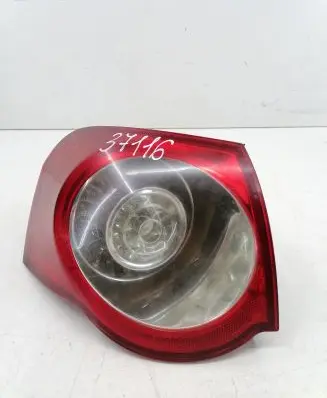Volkswagen PASSAT B6 Rear/tail lights 3C9945095C