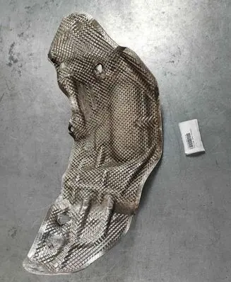 Volvo XC40 Heat shield in engine bay 32221226