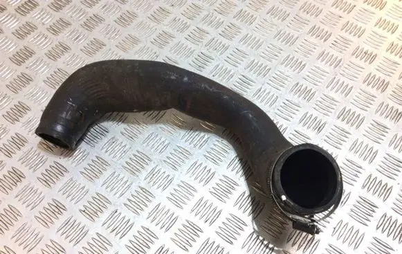 Ford Kuga II Intercooler hose/pipe FV416K683AD