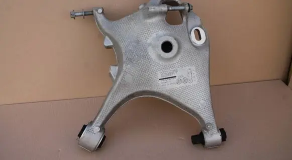 Volvo V60 Rear suspension control arm 32292411