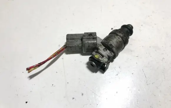 Mitsubishi Colt Fuel injector mr988977