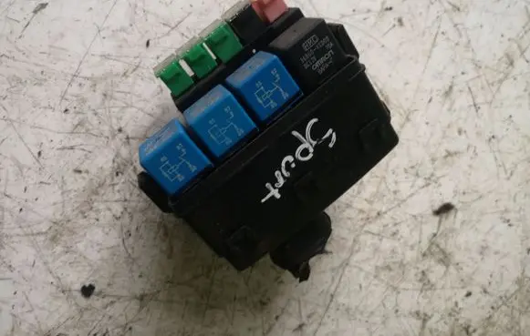 KIA Sportage Fuse module 11112222