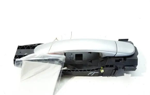 Rear door exterior handle