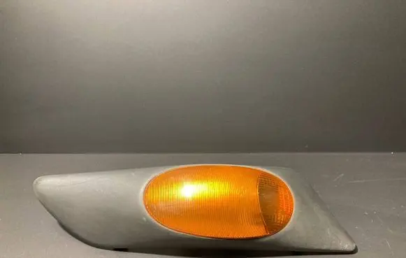 Front indicator light