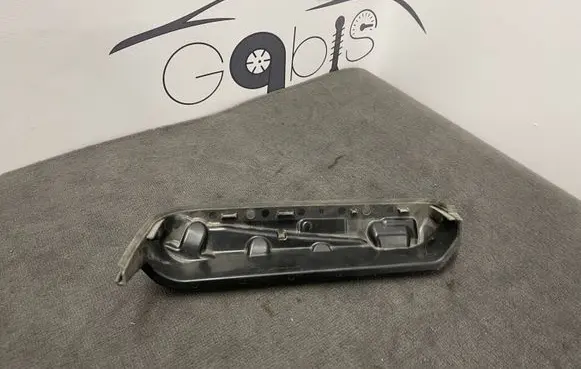 Wiper trim