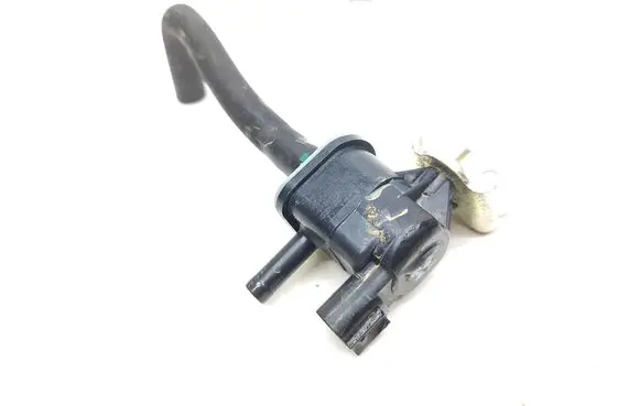 Toyota Yaris XP210 Vacuum valve 90910TC001 211021 1362007010