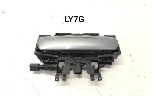 Audi A8 S8 D3 4E Front door exterior handle 4E0949137