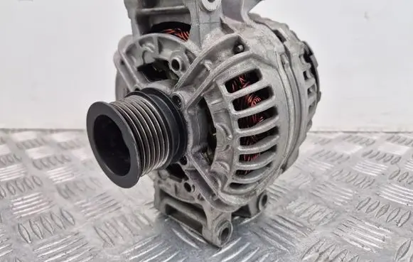 Mercedes-Benz C W204 Generator/alternator A2721540002