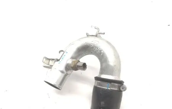 Toyota Verso-S Intercooler hose/pipe
