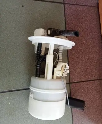 Nissan Micra In-tank fuel pump 000