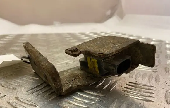 Rear air suspension level height sensor