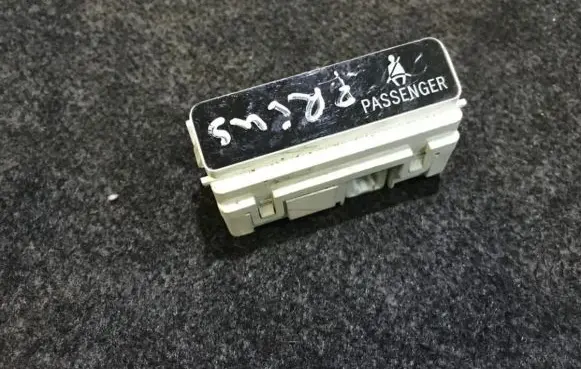 Toyota Prius (XW20) Screen/display/small screen 8395047010 83950-47010