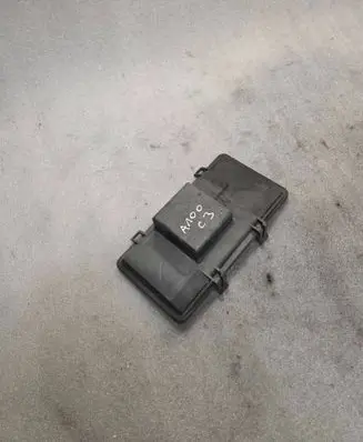 Fuse box cover