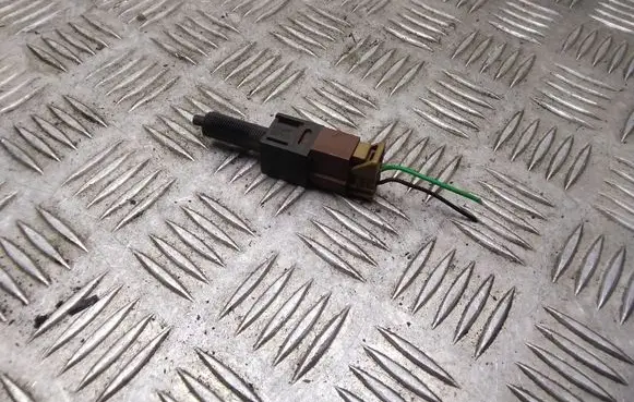 Clutch pedal sensor