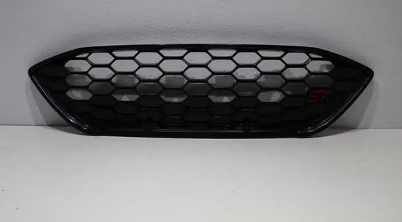 Ford Focus Front grill KX7B8200S1 0010F
