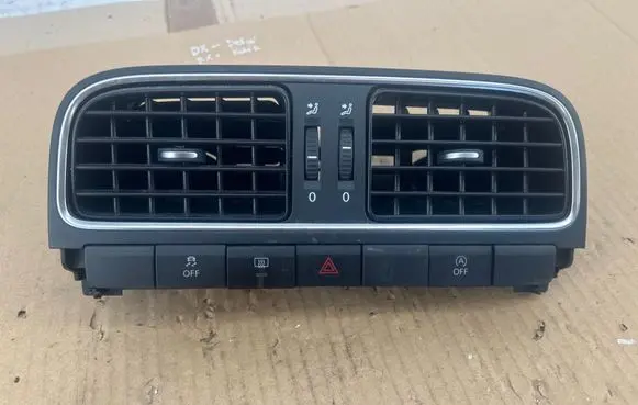 Volkswagen Polo V 6R Dash center air vent grill 6RF819728C