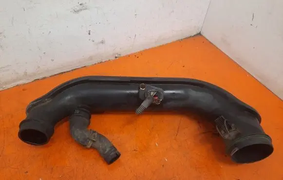 Ford Transit - Tourneo Connect Intake resonator 6C119R504C